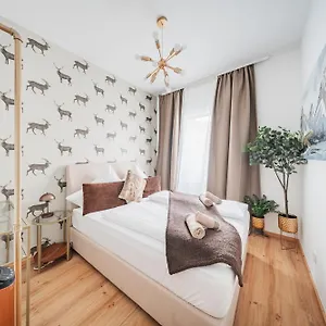 Hostel The Peak By Home1, Innsbruck